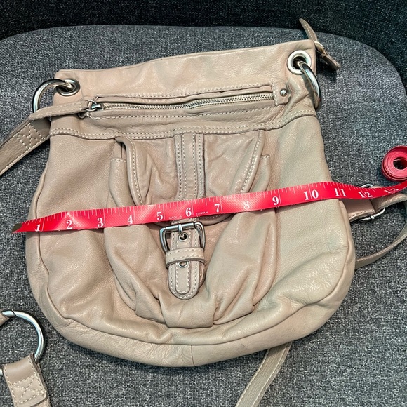 Tano brand crossbody taupe leather purse. - Picture 6 of 7